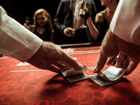 Tips for Playing Live Dealer Games Successfully